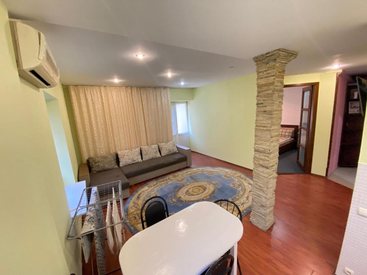 White New Apartments Ultracentral 2-Rooms In The Heart Chişinǎu Buitenkant foto