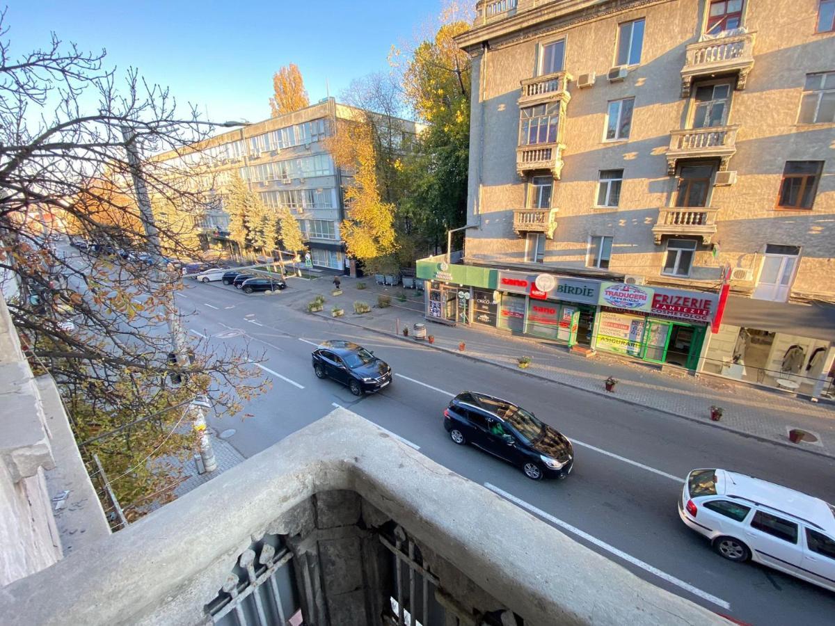 White New Apartments Ultracentral 2-Rooms In The Heart Chişinǎu Buitenkant foto